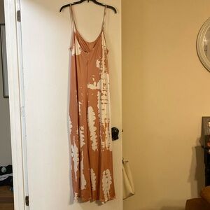 SHEIN medium pink and white silk jumper